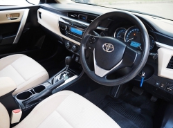 รถมือสอง TOYOTA COROLLA ALTIS ปี 2014 สีขาว