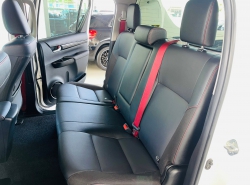 รถมือสอง TOYOTA HILUX REVO ปี 2017 สีขาว