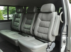รถมือสอง TOYOTA HIACE ปี 2013 สีบรอนซ์