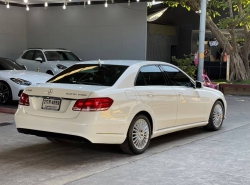 รถมือสอง MERCEDES-BENZ E-CLASS E300 ปี 2014 สีขาว