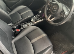 รถมือสอง MAZDA 2 ปี 2019 สีเทา