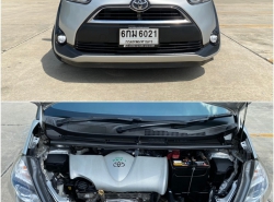 รถมือสอง TOYOTA SIENTA ปี 2017 สีเทา