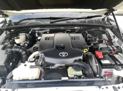 รถมือสอง TOYOTA HILUX REVO ปี 2019 สีขาว