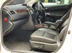 รถมือสอง TOYOTA CAMRY ปี 2015 สีขาว
