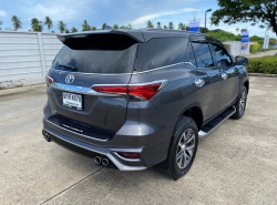 รถมือสอง TOYOTA FORTUNER ปี 2019 สีเทา