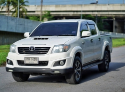 TOYOTA HILUX VIGO ปี 2013