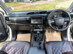 รถมือสอง TOYOTA HILUX REVO ปี 2019 สีขาว