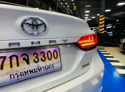 รถมือสอง TOYOTA CAMRY ปี 2019 สีขาว