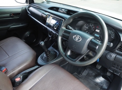 รถมือสอง TOYOTA HILUX REVO ปี 2018 สีขาว