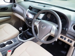 รถมือสอง NISSAN FRONTIER NAVARA ปี 2017 สีเทา