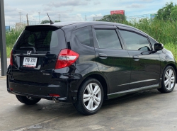 รถมือสอง HONDA JAZZ ปี 2012 สีดำ