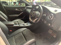 รถมือสอง MERCEDES-BENZ CLA-CLASS CLA250 AMG ปี 2017 สีขาว