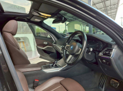 รถมือสอง BMW 3 SERIES 330I ปี 2022 สีดำ