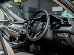 รถมือสอง HONDA CIVIC ปี 2016 สีเทา