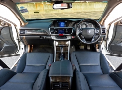 รถมือสอง HONDA ACCORD ปี 2013 สีขาว