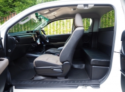 รถมือสอง TOYOTA HILUX REVO ปี 2018 สีขาว