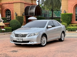 TOYOTA CAMRY ปี 2012
