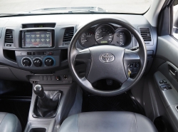 รถมือสอง TOYOTA HILUX VIGO ปี 2012 สีขาว