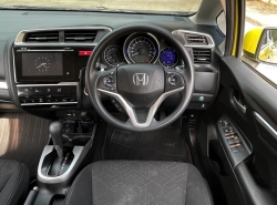 รถมือสอง HONDA JAZZ ปี 2014  สีเหลือง