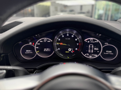 รถมือสอง PORSCHE CAYENNE ปี 2020 สีน้ำเงิน