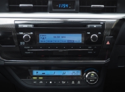 รถมือสอง TOYOTA COROLLA ALTIS ปี 2015 สีเทา