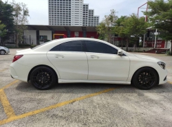 รถมือสอง MERCEDES-BENZ C-CLASS C250 ปี 2018 สีขาว