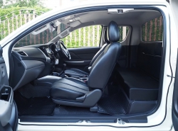 รถมือสอง MITSUBISHI TRITON ปี 2016 สีขาว