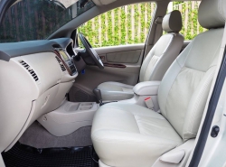 รถมือสอง TOYOTA INNOVA ปี 2013 สีเทา
