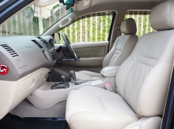 รถมือสอง TOYOTA FORTUNER ปี 2005 สีดำ