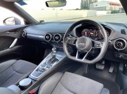 รถมือสอง AUDI TT ปี 2017 สีเทา