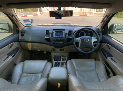 รถมือสอง TOYOTA FORTUNER ปี 2012 สีดำ