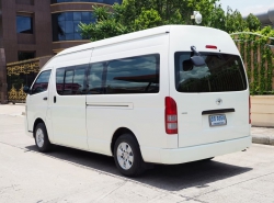รถมือสอง TOYOTA HIACE ปี 2012 สีขาว