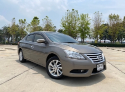 NISSAN SYLPHY ปี 2012