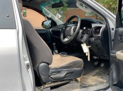 รถมือสอง TOYOTA HILUX REVO ปี 2016 สีเทา