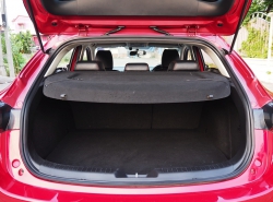 รถมือสอง MAZDA 3 ปี 2016 สีแดง