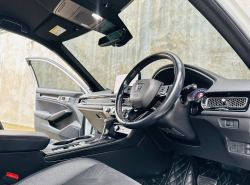 รถมือสอง HONDA CIVIC ปี 2021 สีขาว
