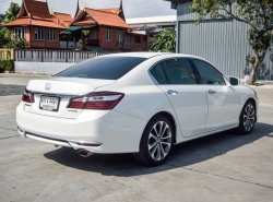รถมือสอง HONDA ACCORD ปี 2017 สีขาว
