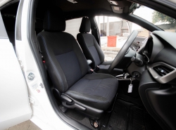 รถมือสอง TOYOTA YARIS ปี 2017 สีขาว