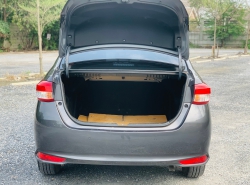 รถมือสอง TOYOTA YARIS ปี 2019 สีเทา