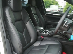 รถมือสอง PORSCHE CAYENNE ปี 2010 สีขาว