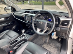 รถมือสอง TOYOTA HILUX REVO ปี 2020 สีขาว