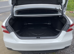 รถมือสอง TOYOTA CAMRY ปี 2021 สีขาว