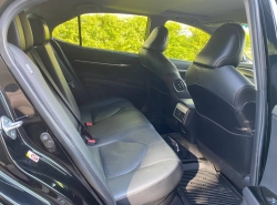 รถมือสอง TOYOTA CAMRY ปี 2019 สีดำ