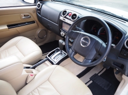 รถมือสอง ISUZU MU-7 ปี 2010 สีขาว