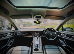 รถมือสอง PORSCHE PANAMERA ปี 2012 สีเทา