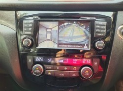 รถมือสอง NISSAN X-TRAIL ปี 2015 สีขาว