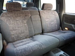 รถมือสอง ISUZU ADVENTURE ปี 2002 สีทอง