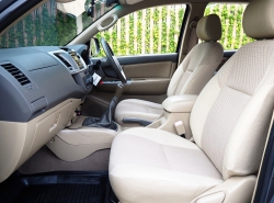 รถมือสอง TOYOTA HILUX REVO ปี 2012 สีดำ