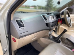 รถมือสอง TOYOTA HILUX VIGO ปี 2013 สีเทา