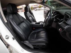 รถมือสอง HONDA CIVIC ปี 2016 สีขาว